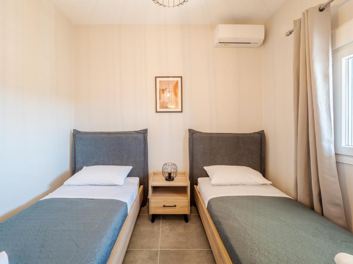 M&K - Maria'S Stylish Apartment Near Alykes Beach Corfu  Eksteriør bilde